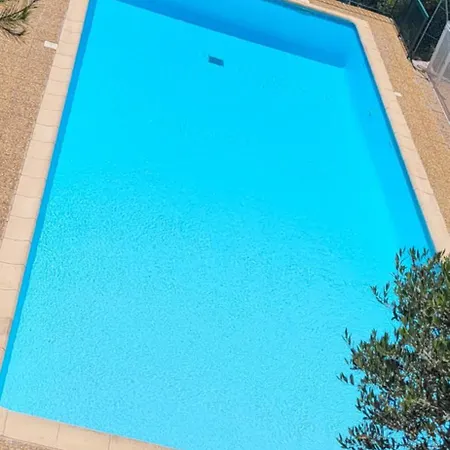 En Avec Piscine